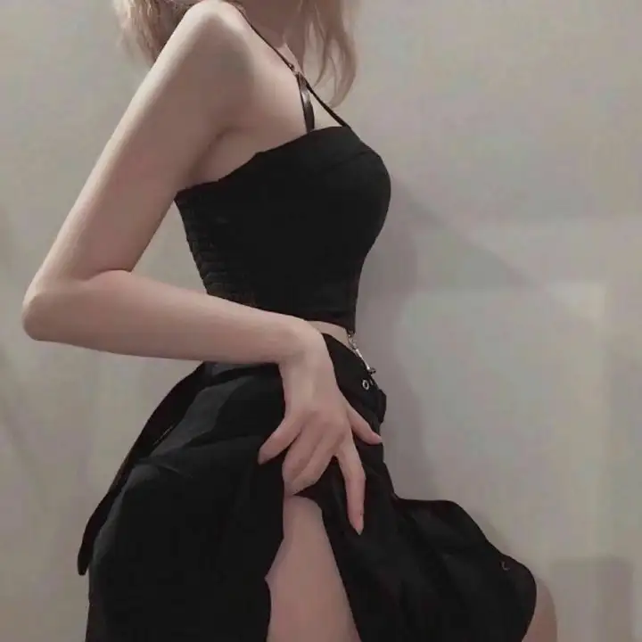 修学旅行时被分进了合不来的组